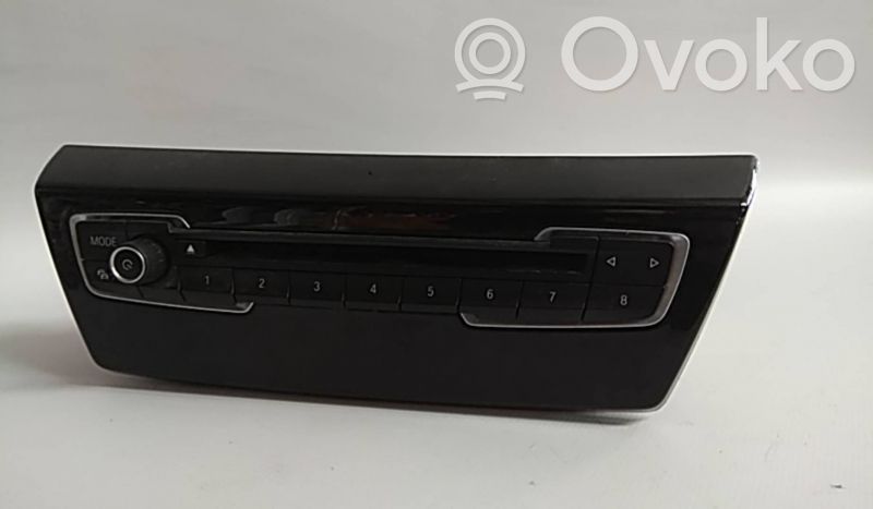 BMW 2 F45 Unité principale radio / CD / DVD / GPS 