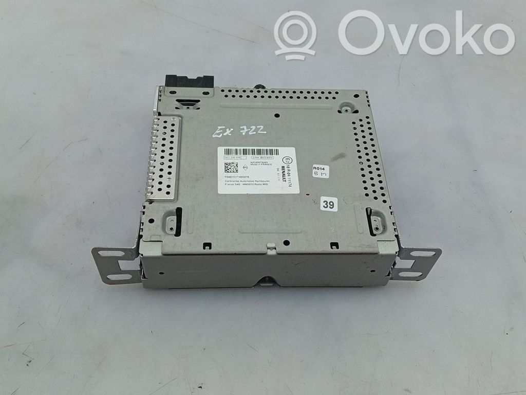 Radio / CD-Player / DVD-Player / Navigation   281151069R