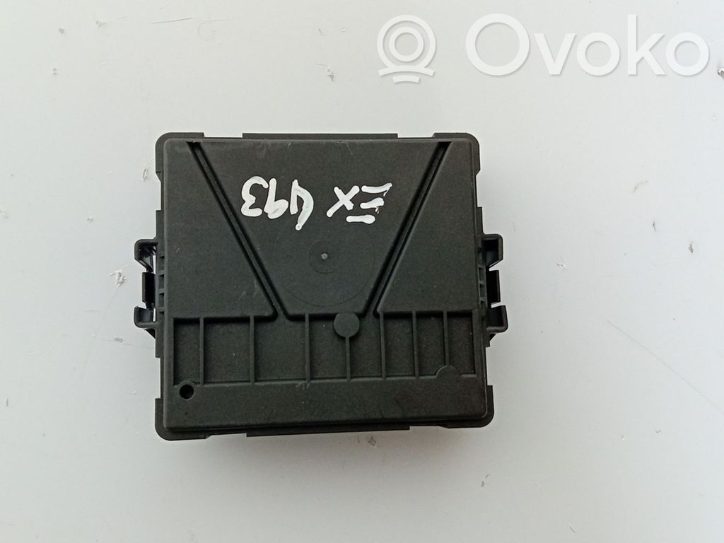 Sonstige Steuergeräte / Module   5WA907530G
