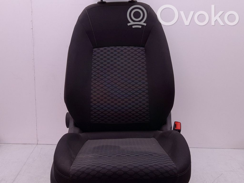 Opel Astra K Siège passager avant 