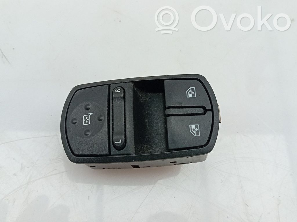 Opel Corsa E Electric window control switch 