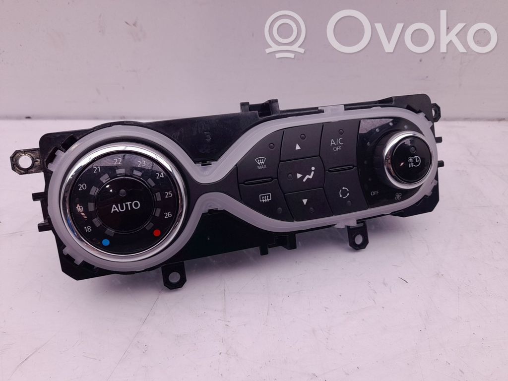 Interruptor del aire acondicionado (A/C)   275107386R