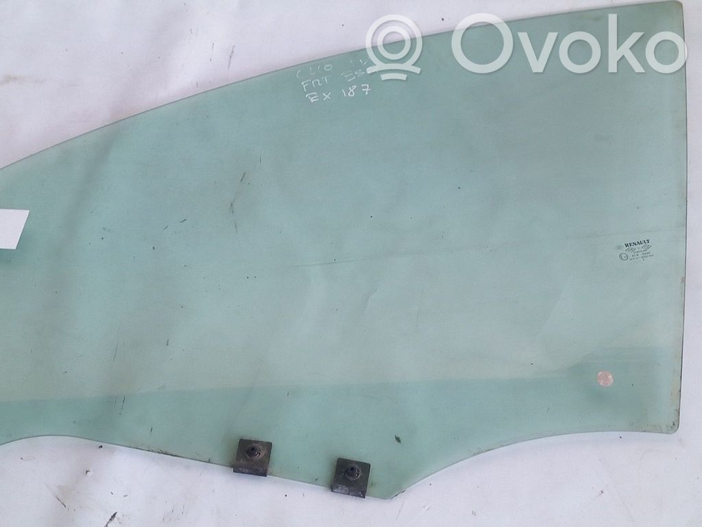Renault Clio IV Vitre de fenêtre porte avant (4 portes)