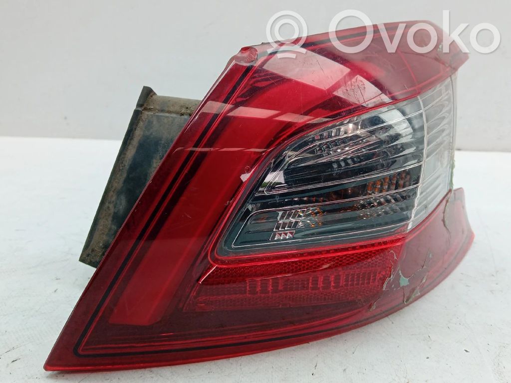 Peugeot 308 Lampă spate în caroserie 