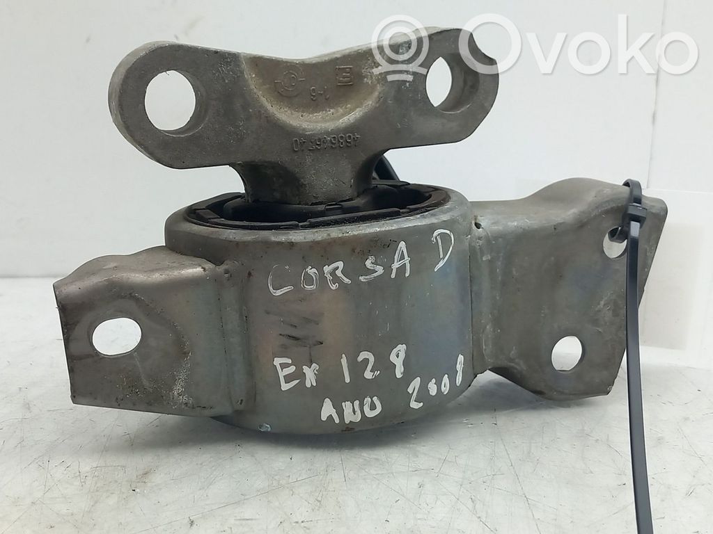 Engine mount bracket   468646740