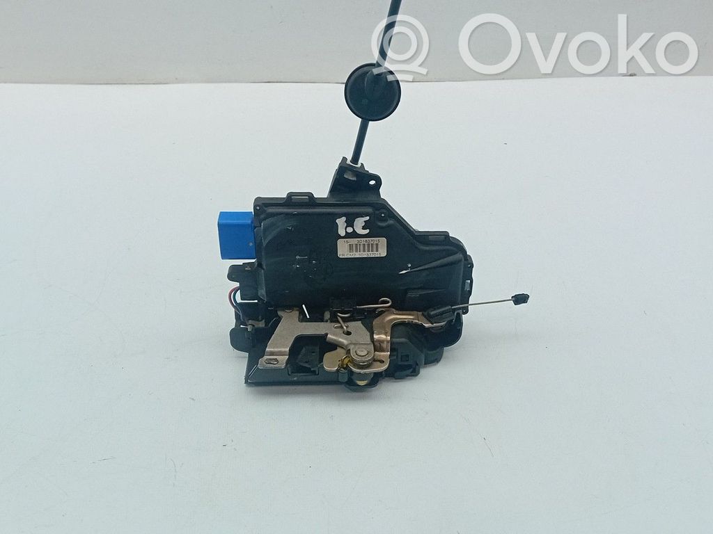 Volkswagen Golf V Încuietoare ușă față
