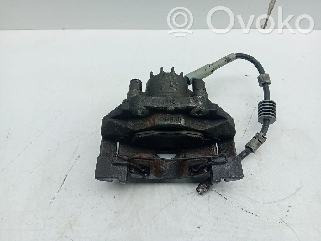 Citroen DS4 Zacisk hamulcowy przedni 