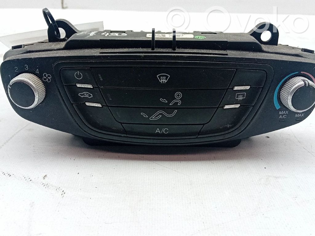Air conditioning (A/C) switch   E1071049B4