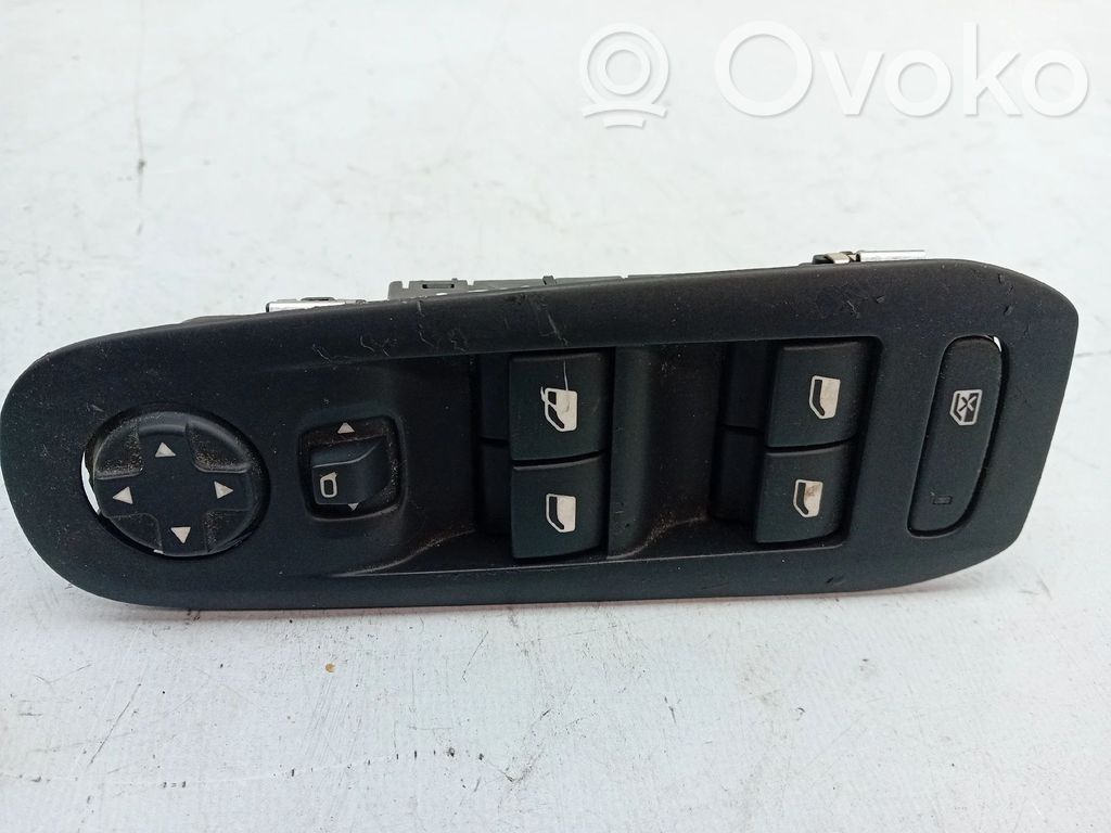 Interruptor del elevalunas eléctrico   96788281ZD