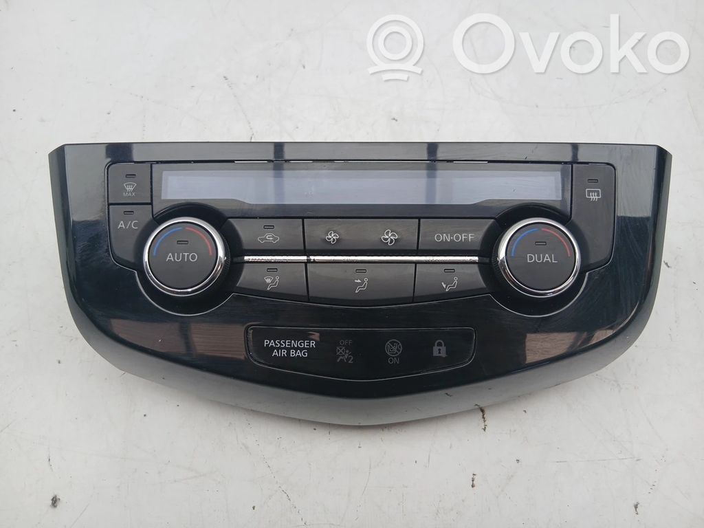 Nissan Qashqai Przycisk / Włącznik klimatyzacji A/C 