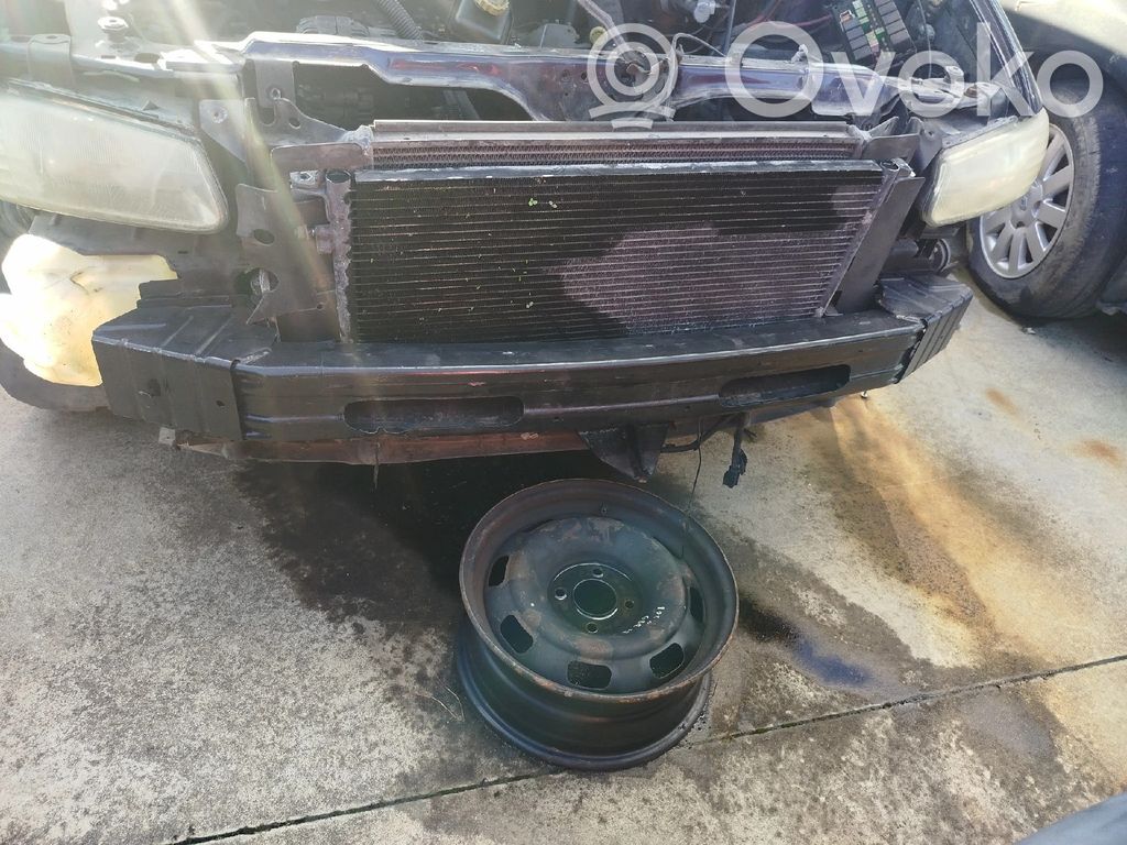 Chrysler Grand Voyager III Belka zderzaka przedniego