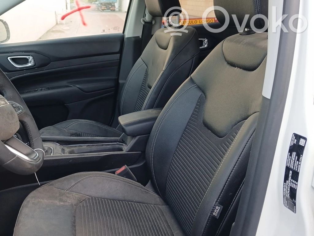 Jeep Compass Istuinsarja