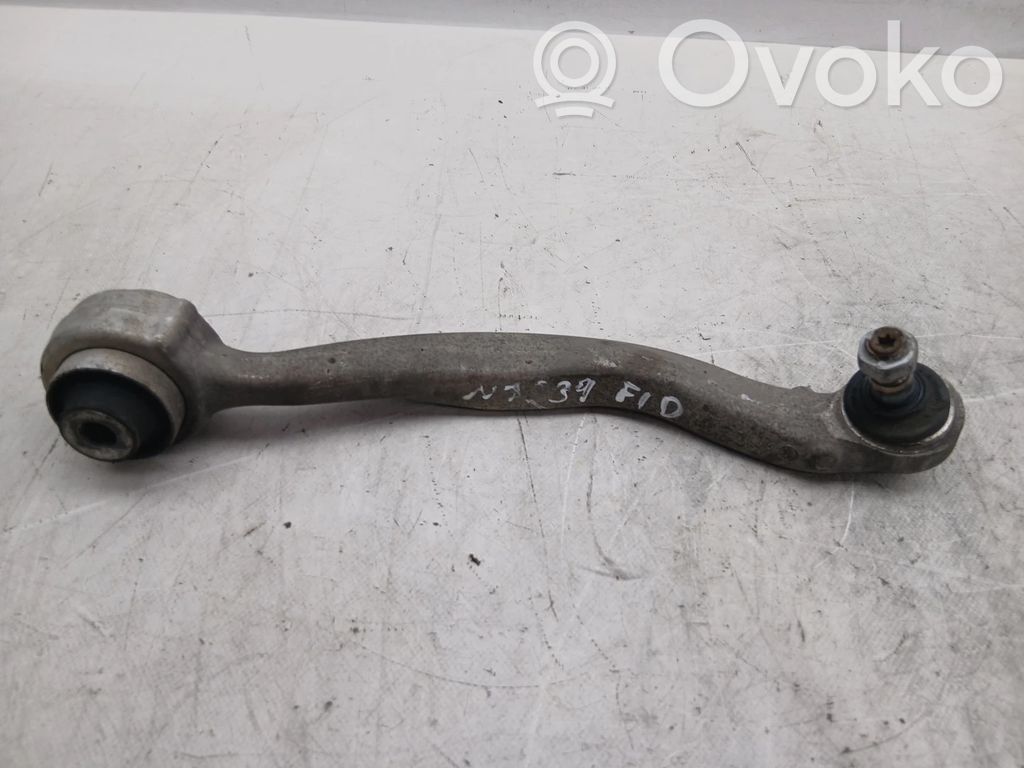 Mercedes-Benz E C207 W207 Brazo de suspensión delantero