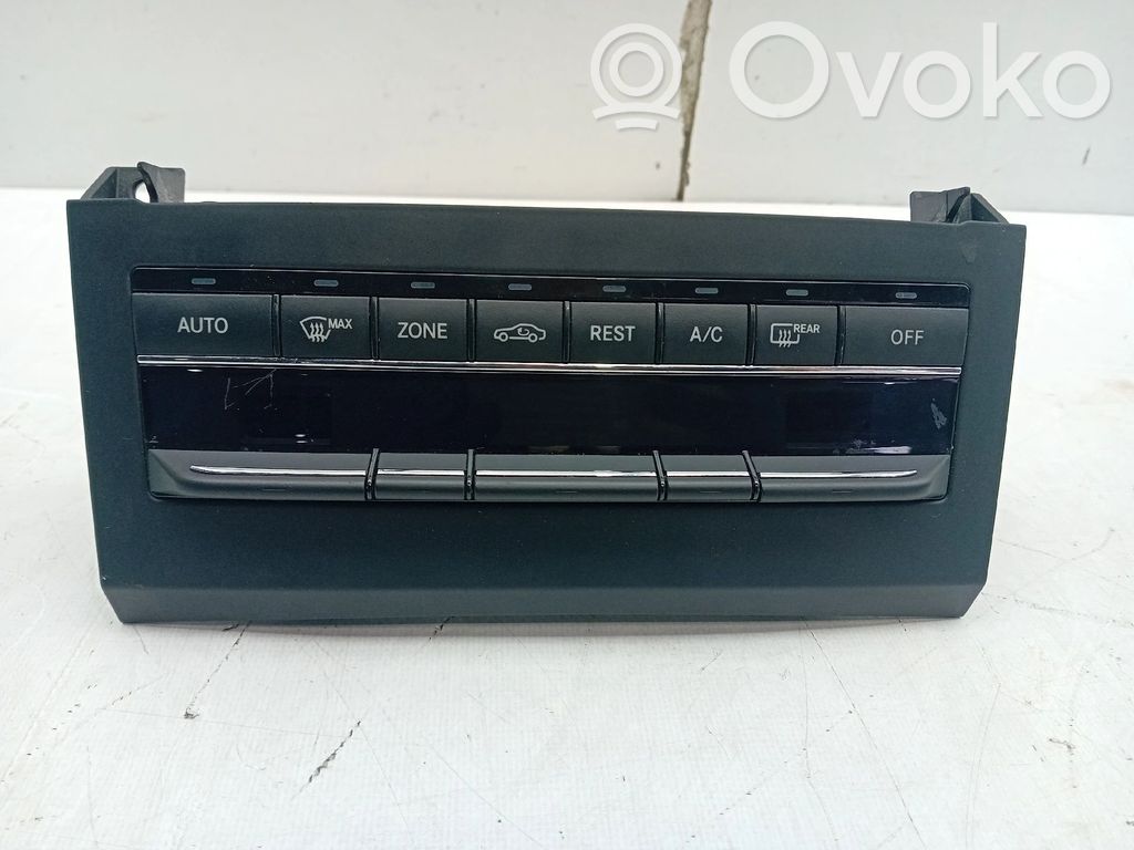 Mercedes-Benz E C207 W207 Przycisk / Włącznik klimatyzacji A/C 