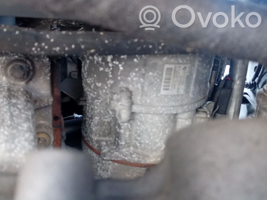 BMW 1 E81 E87 Air conditioning (A/C) compressor (pump) 