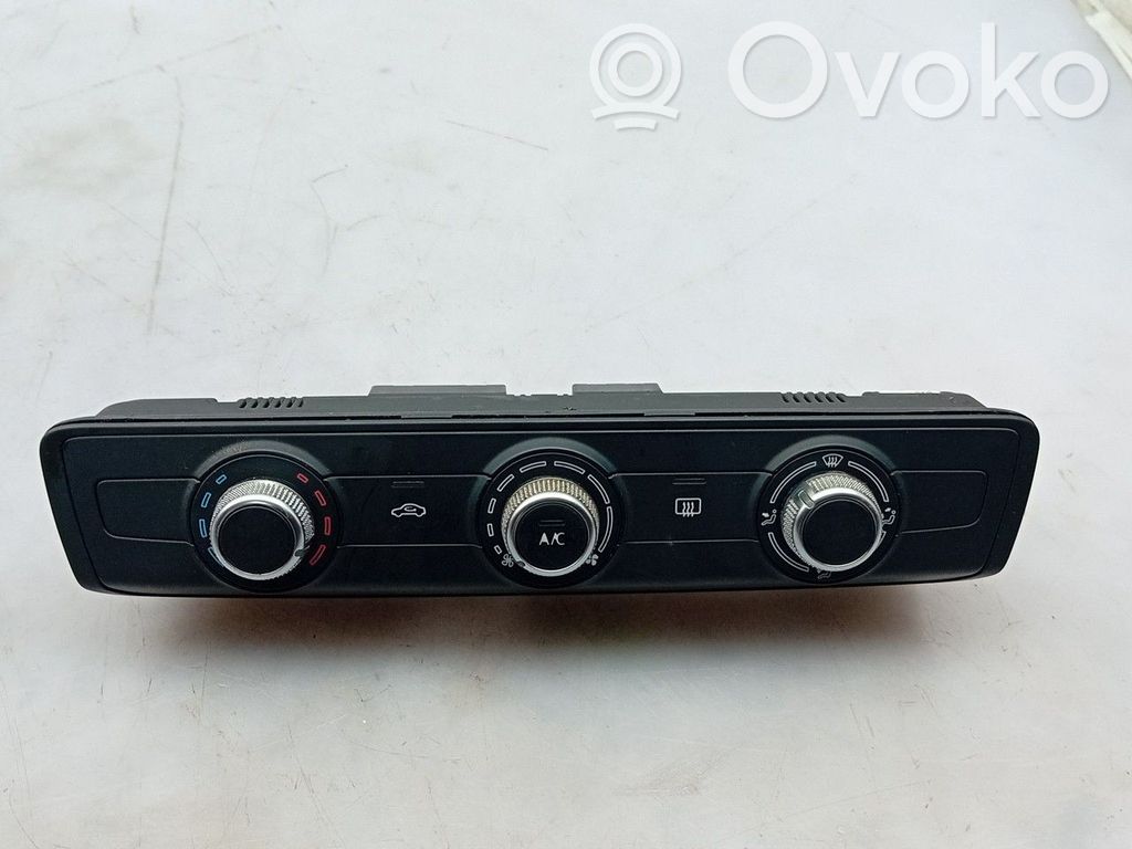 Interruptor del aire acondicionado (A/C)   8V0820047B