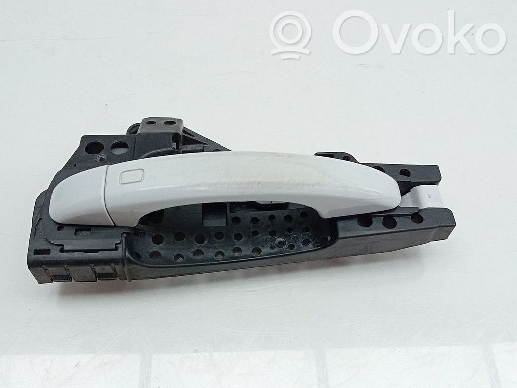 Türgriff Türöffner hinten   8T08378858