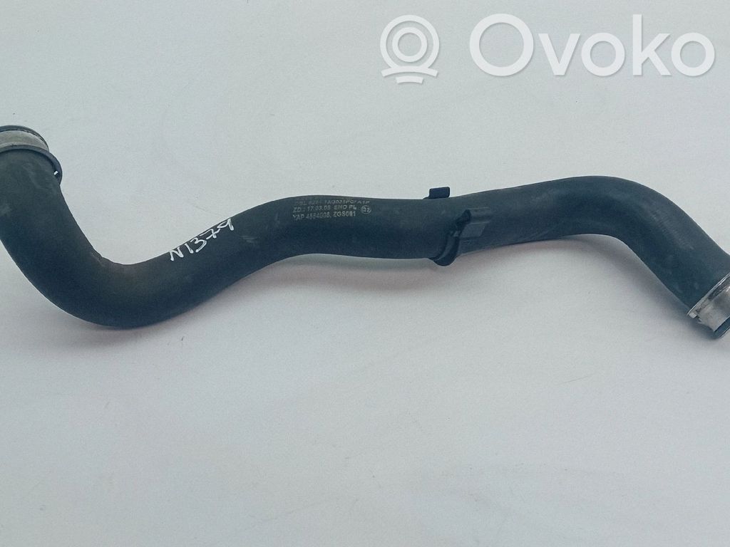 Furtun/conductă intercooler   A2045013182