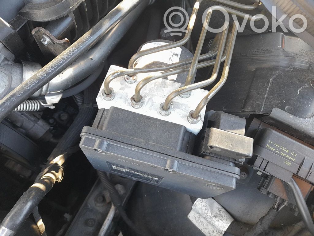 Unidad de control/módulo del ABS   A2095450232