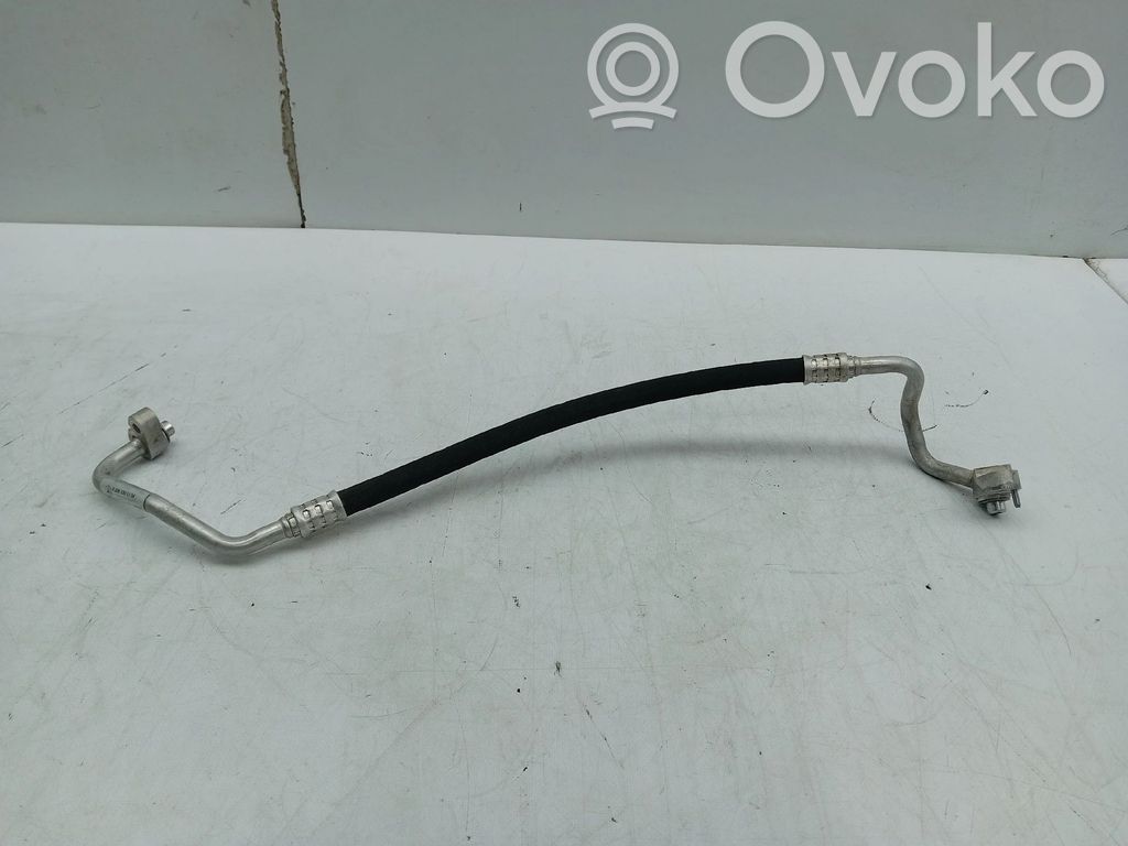 Ilmastointilaitteen putki (A/C)   A2068302104
