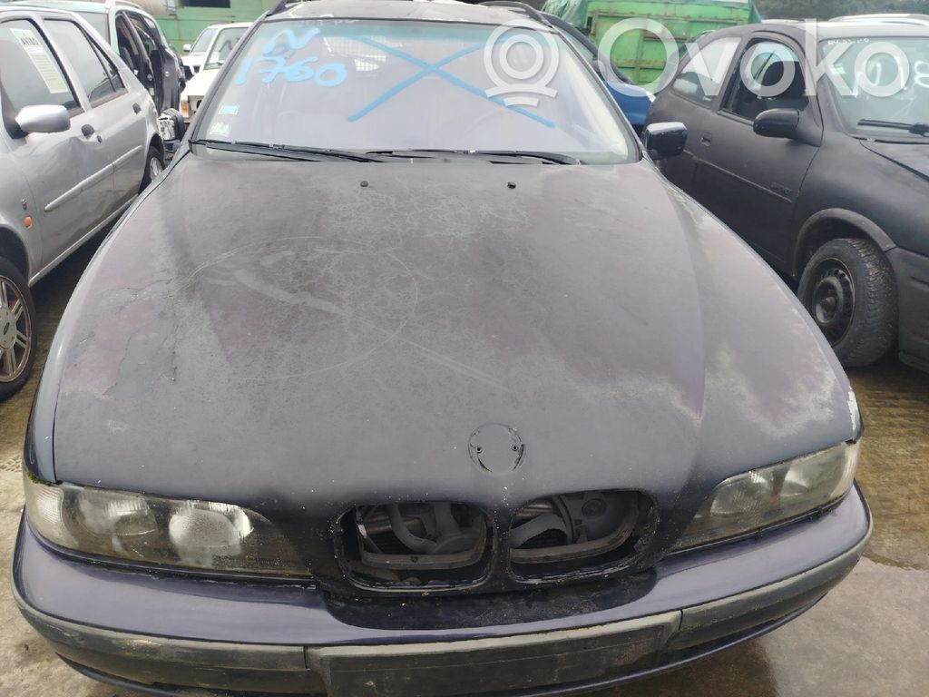 BMW 5 E39 Capotă motor