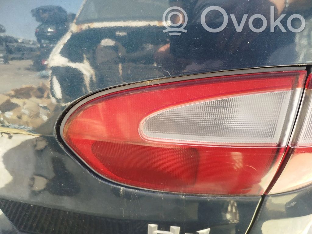 Hyundai H-1, Starex, Satellite Luci posteriori del portellone del bagagliaio