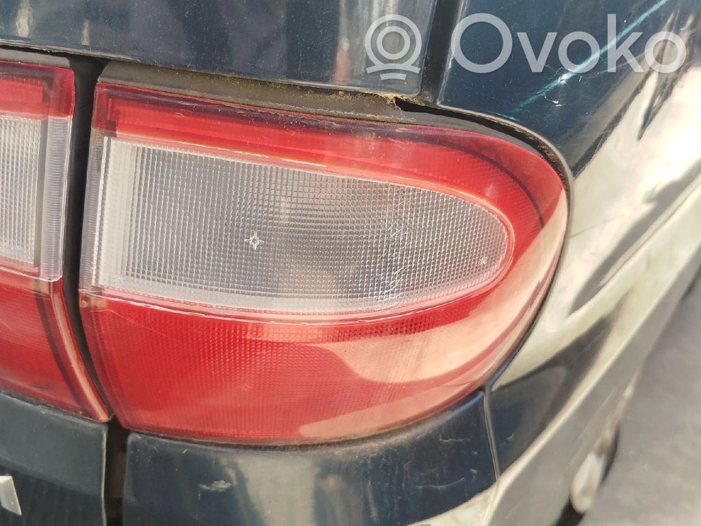 Hyundai H-1, Starex, Satellite Luci posteriori