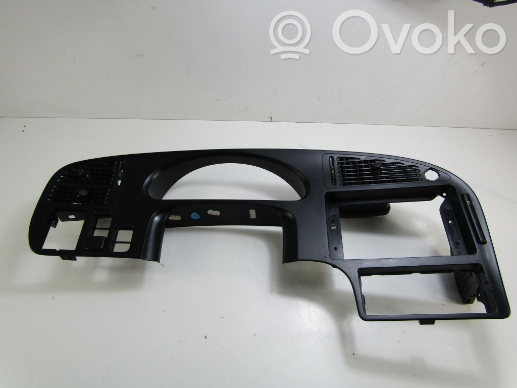 Saab 9-5 Instrumentu paneļa dekoratīvā apdare 