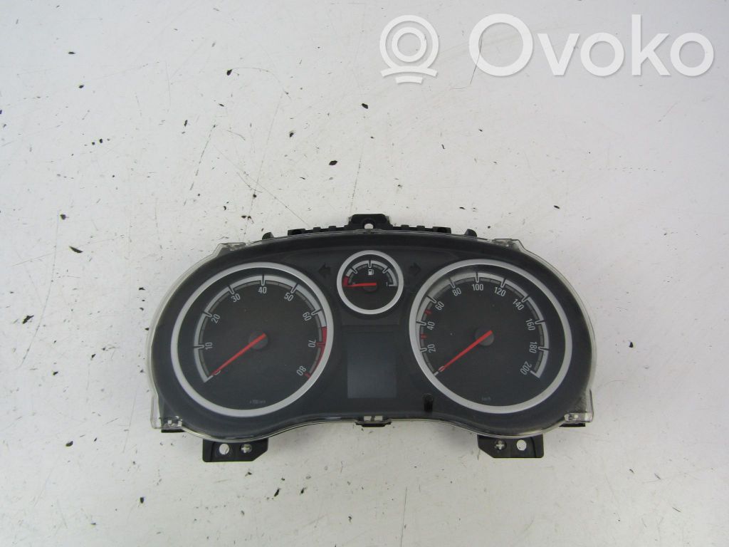 Opel Corsa D Compteur de vitesse tableau de bord 