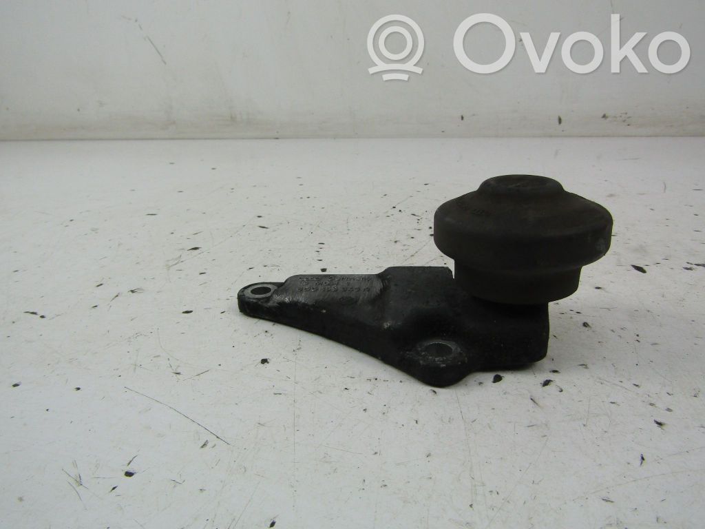 Audi A6 Allroad C5 Engine mounting bracket 