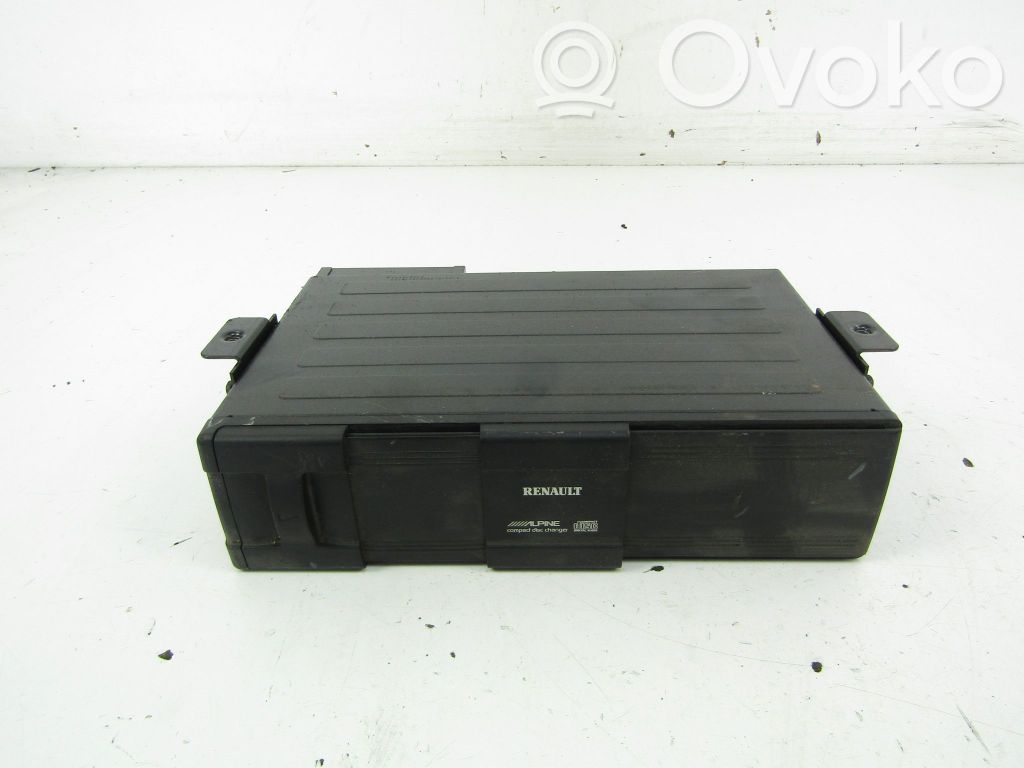 Renault Laguna II CD/DVD changer 