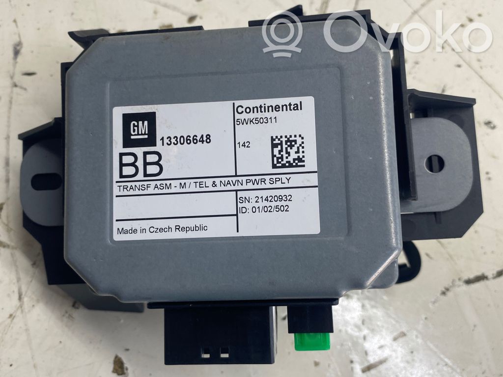 GPS navigation control unit/module   13306648