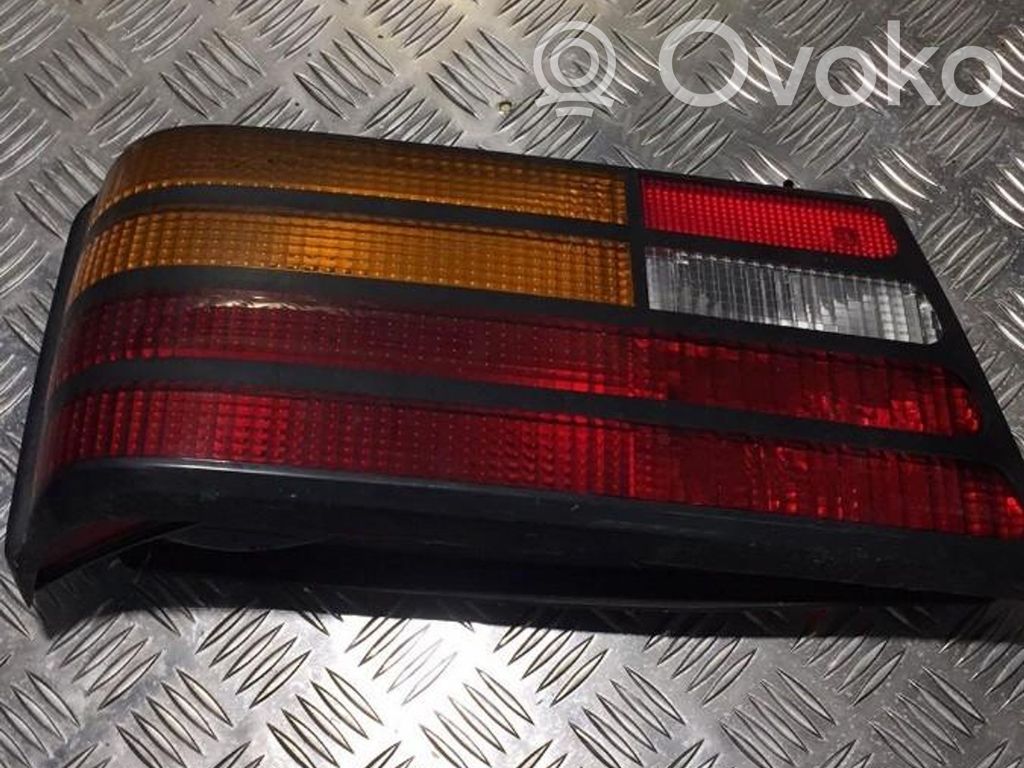 Ford Orion Galinis žibintas kėbule 