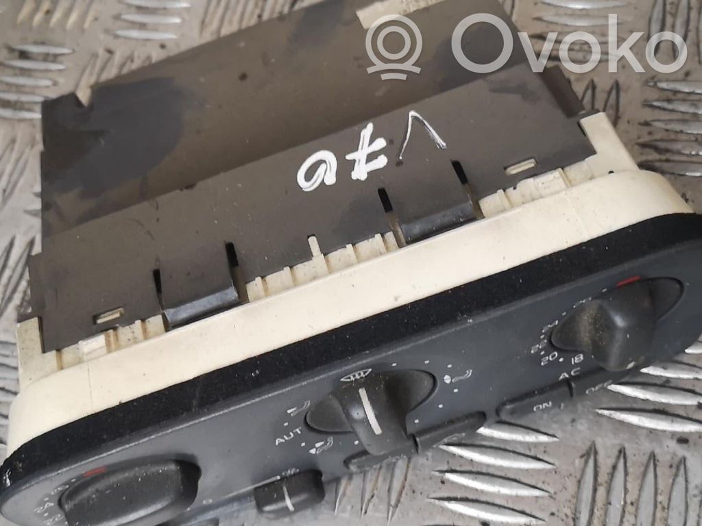 Volvo S70  V70  V70 XC Climate control unit 