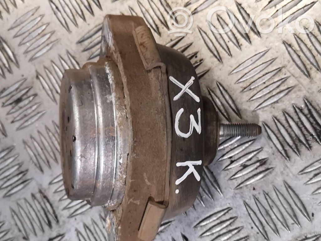Engine mount bracket   340034105