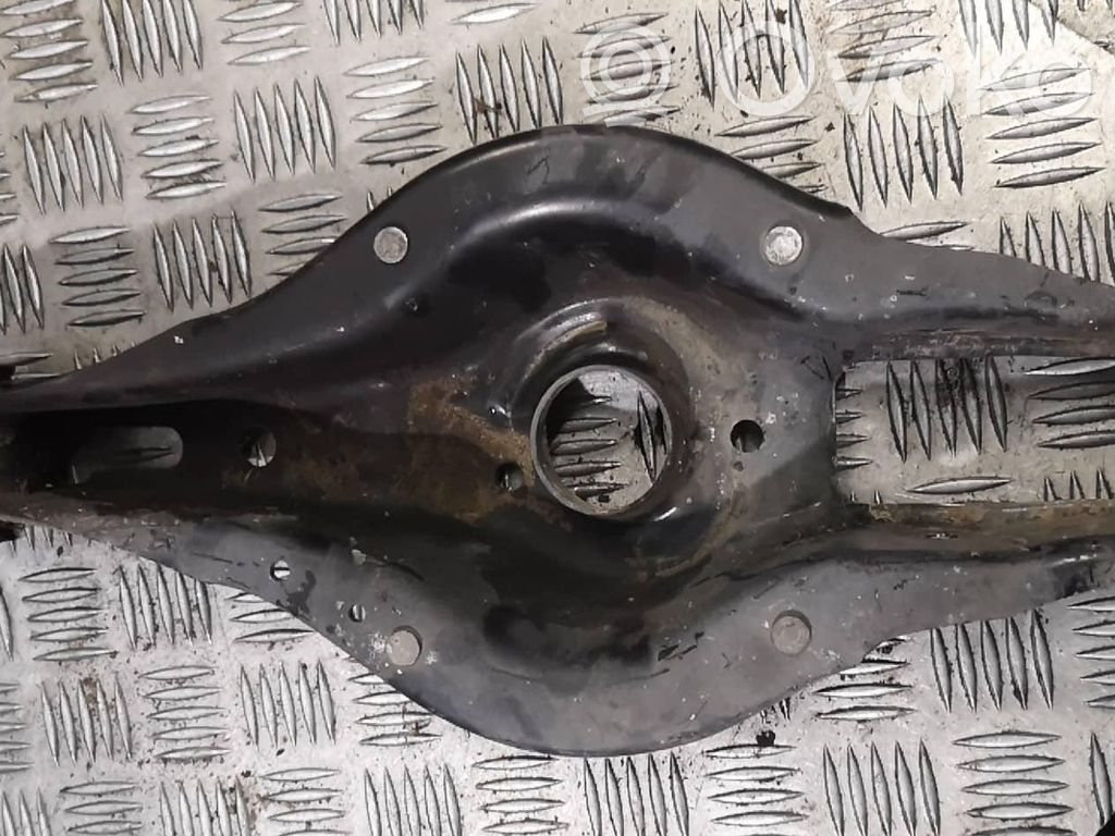 BMW 3 F30 F35 F31 Plaukti un sviras 
