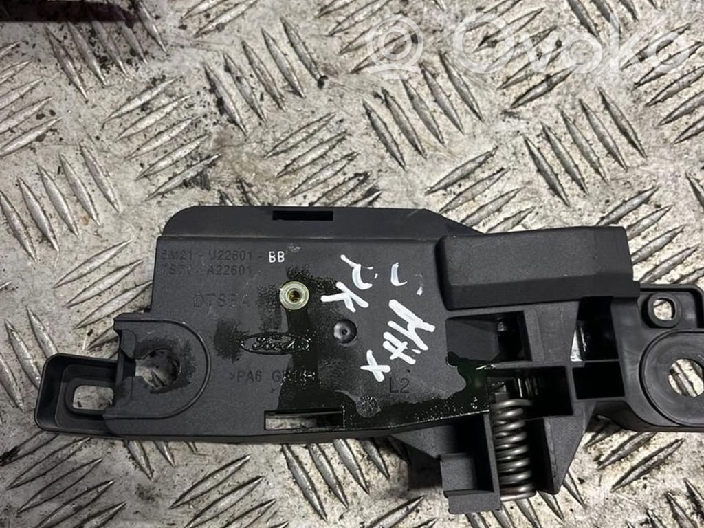 Loading door interior handle   6M21U22601