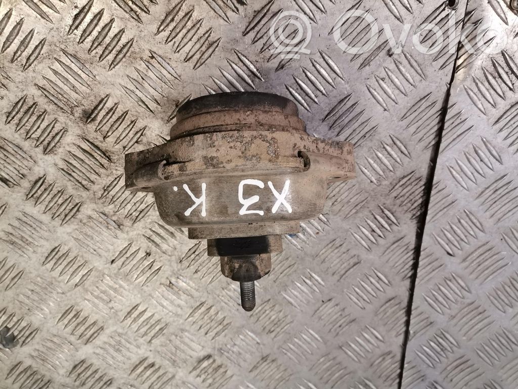 BMW X3 E83 Engine mount bracket 