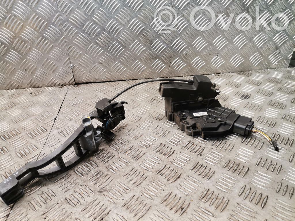 Ford Focus Priekinė durų spyna 