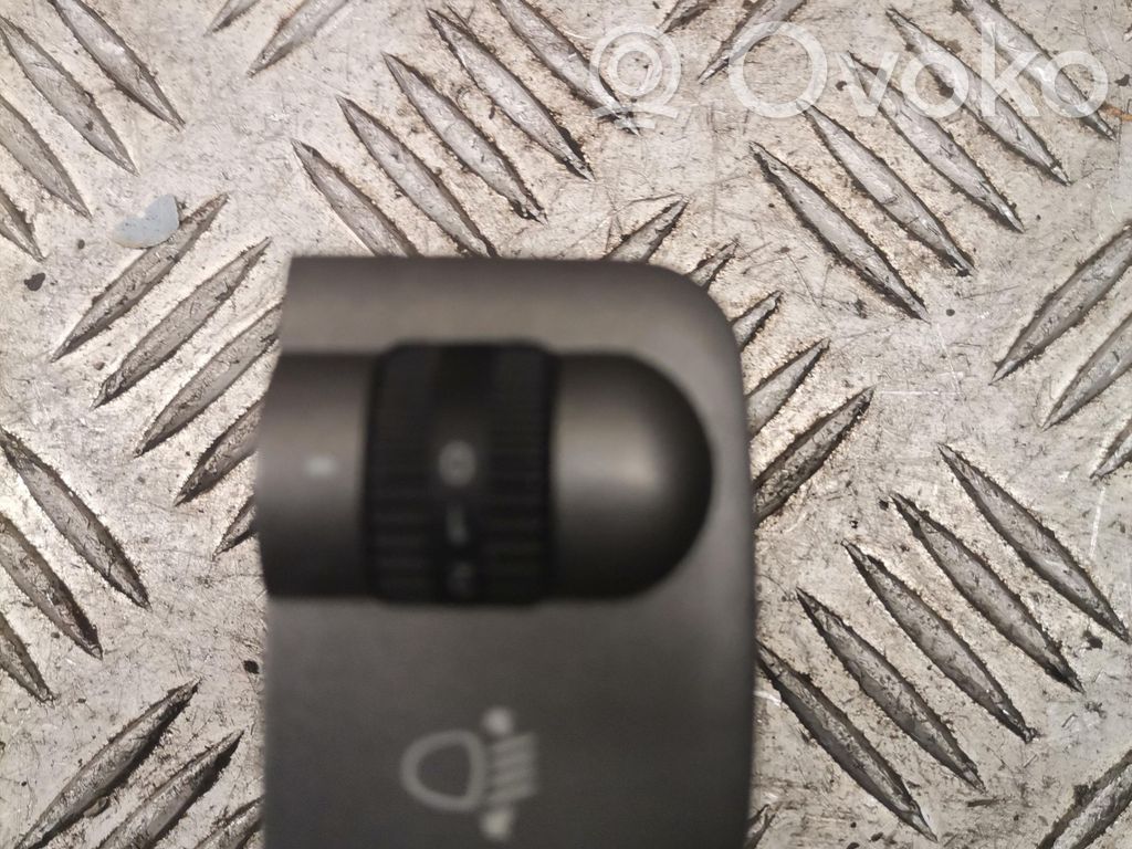 Hyundai Accent Light switch 