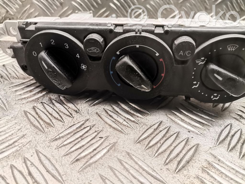 Ford Focus Climate control unit 