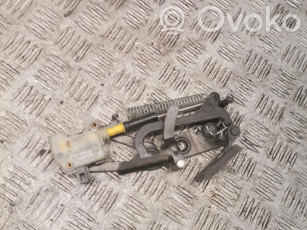 Volkswagen Phaeton Motor încuietoare portbagaj 
