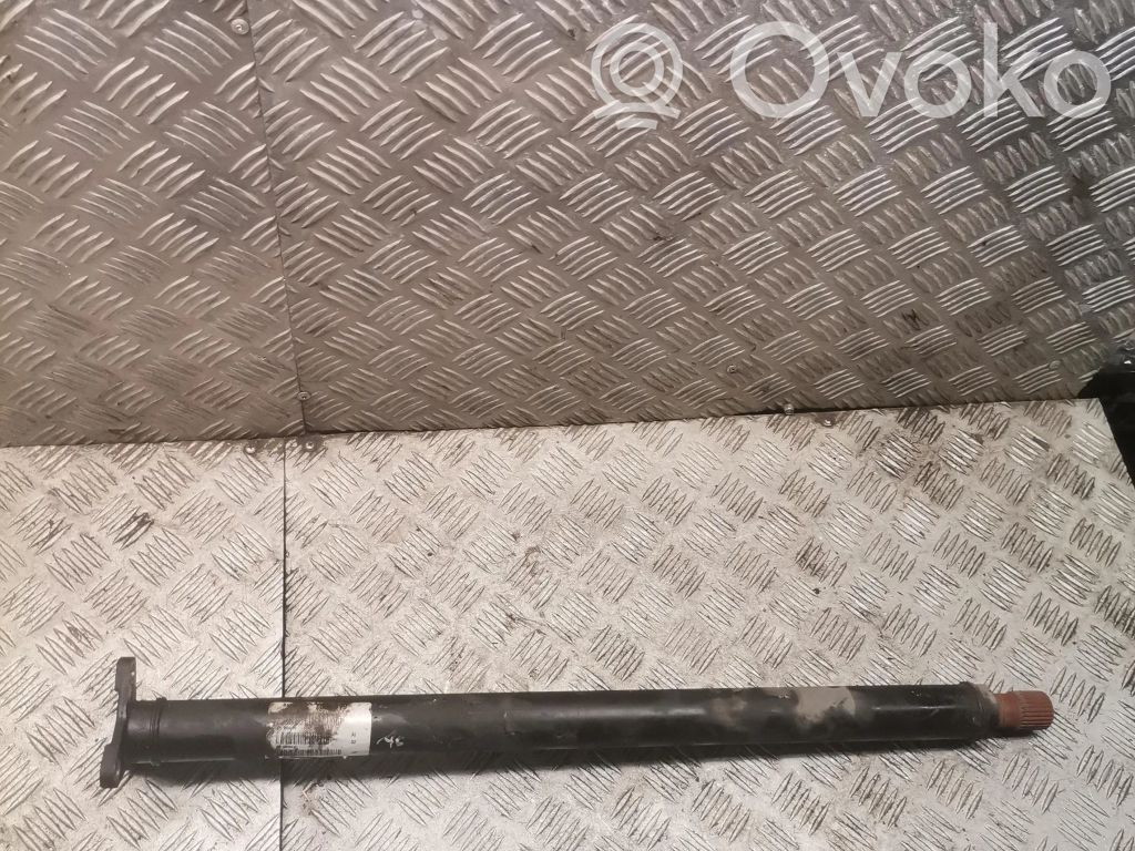 BMW X5 E70 Priekšējais kardāns 