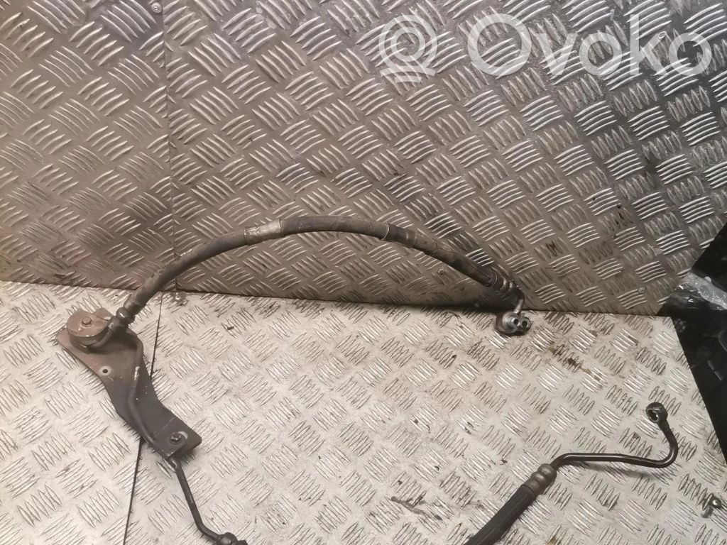 BMW X5 E70 Ohjaustehostimen letkusto 