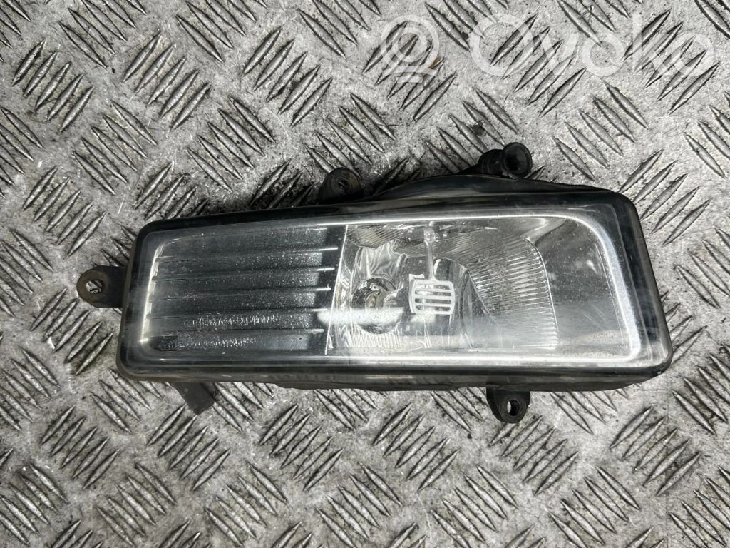 Luz de niebla delantera   16855502
