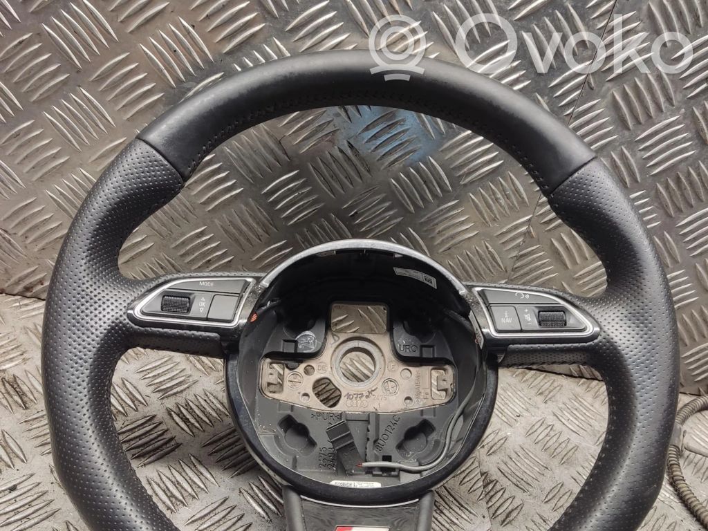 Audi A5 8T 8F Ohjauspyörä 