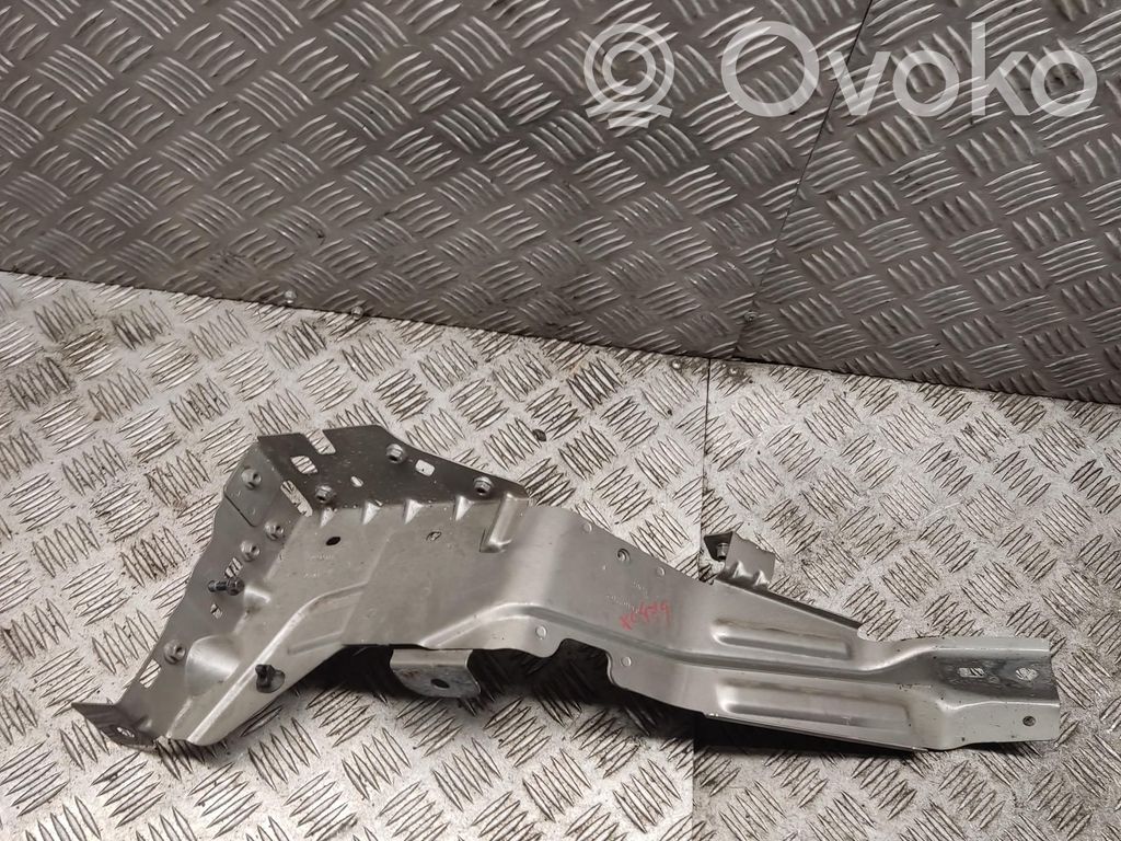 Volvo XC40 Headlight/headlamp mounting bracket 