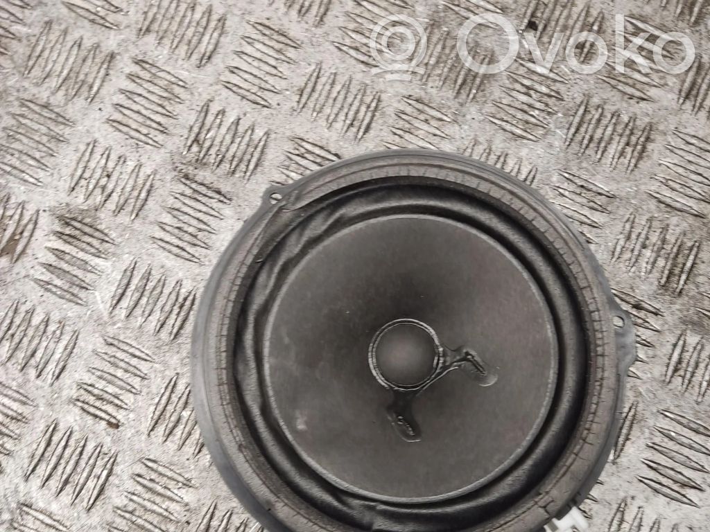 Front door speaker   6M2T18808AB