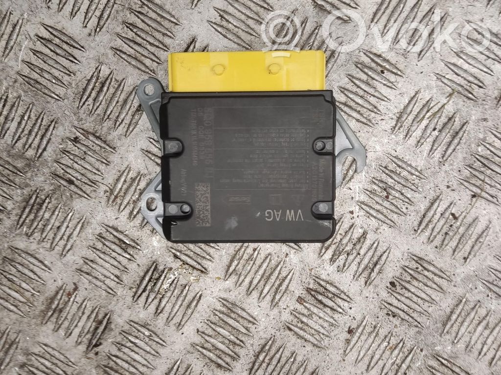Airbag control unit/module   5Q0959655BJ