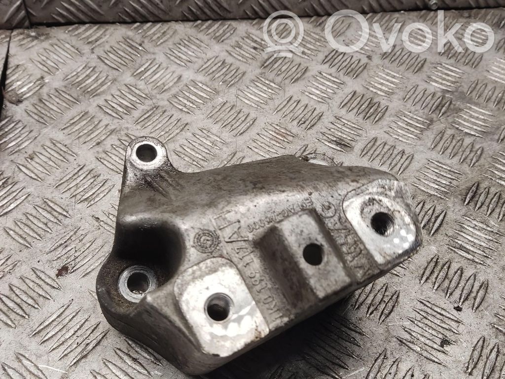 Engine mounting bracket   1K0199117AH